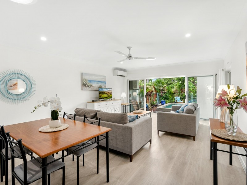 7/24 Warren Street, Palm Cove QLD 4879
