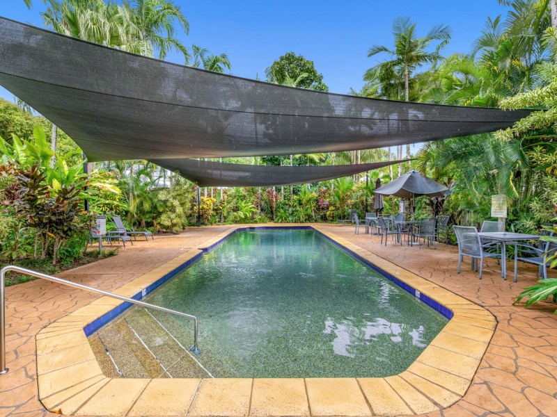 7/24 Warren Street, Palm Cove QLD 4879