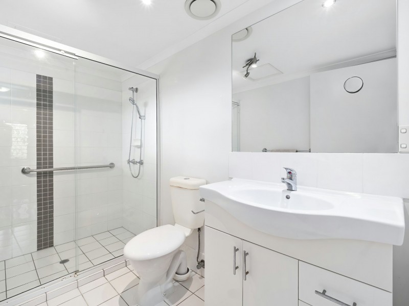 301/497 Varley Street, Yorkeys Knob QLD 4878