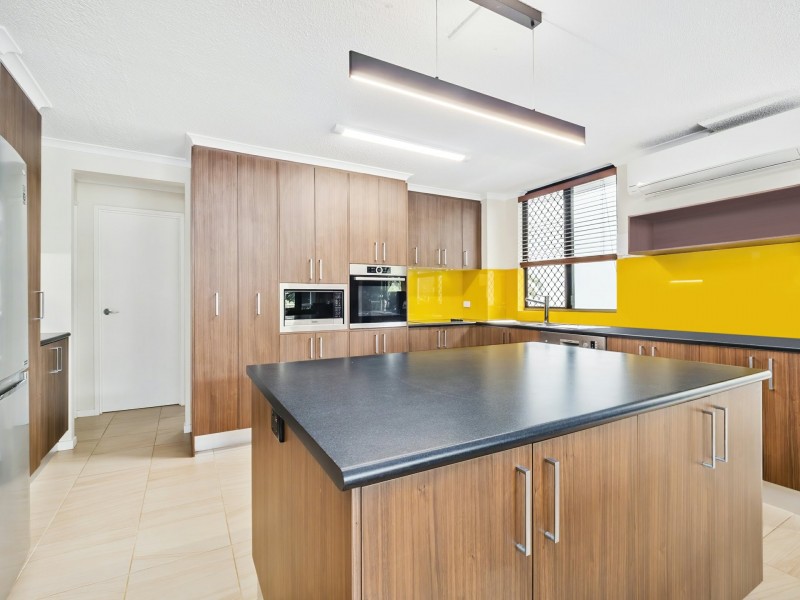 8/119-125 Arlington Esplanade, Clifton Beach QLD 4879