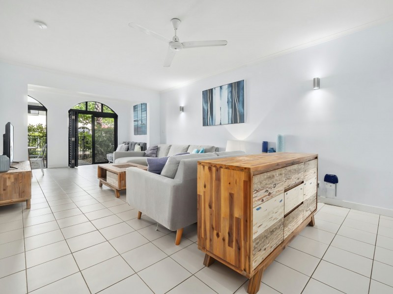 25/81-85 Cedar Road, Palm Cove QLD 4879