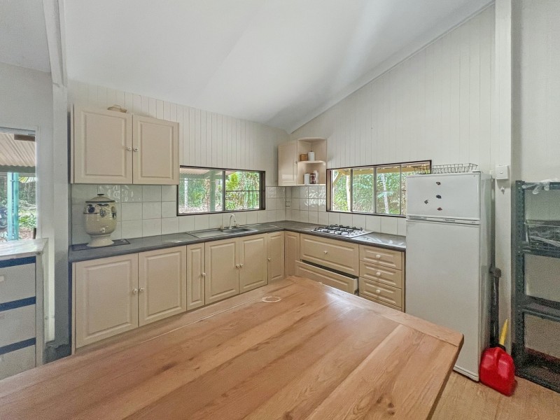 25 Ronald Road, Forest Creek QLD 4873