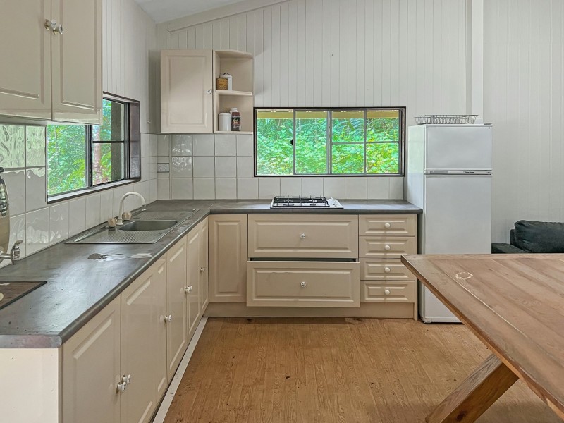 25 Ronald Road, Forest Creek QLD 4873