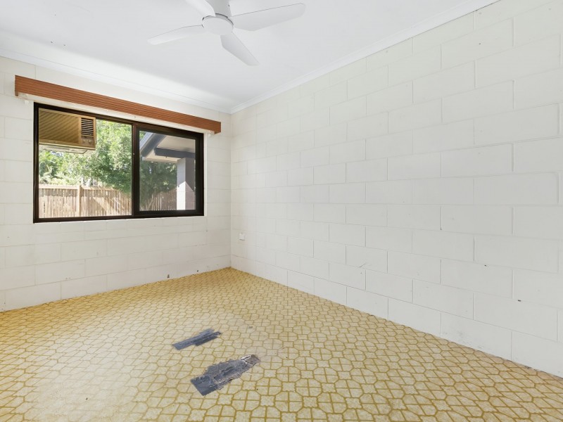 425 Varley Street, Yorkeys Knob QLD 4878