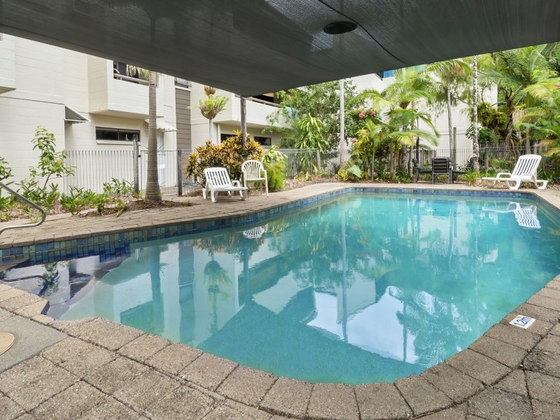 2/22-24 Rutherford Street, Yorkeys Knob QLD 4878