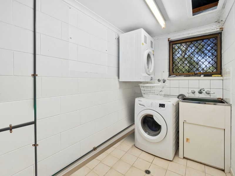 2/22-24 Rutherford Street, Yorkeys Knob QLD 4878