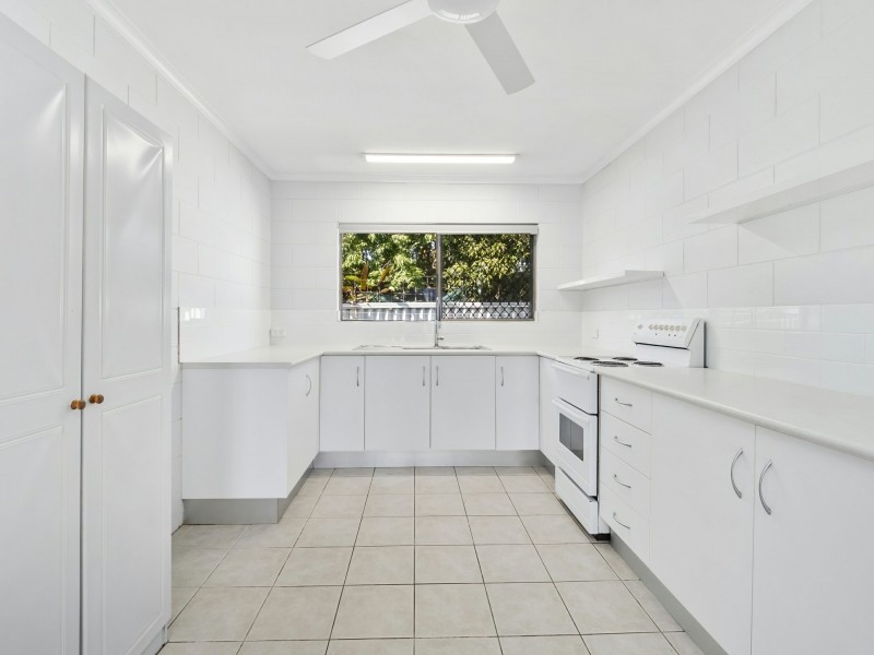 1/6 Simbai Close, Trinity Beach QLD 4879