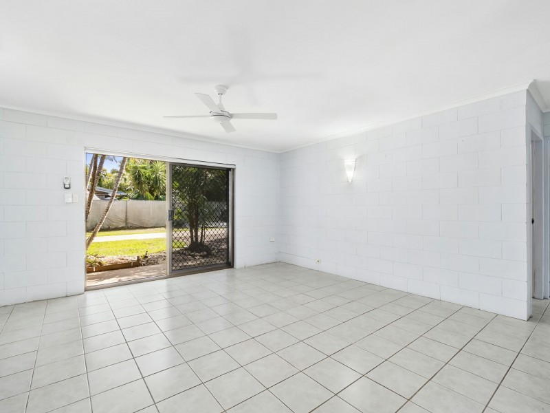 1/6 Simbai Close, Trinity Beach QLD 4879