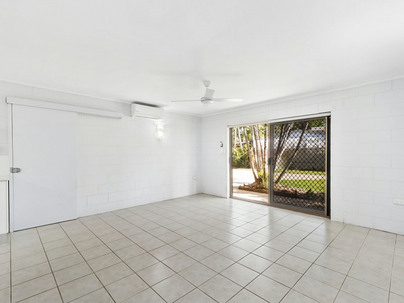 1/6 Simbai Close, Trinity Beach QLD 4879