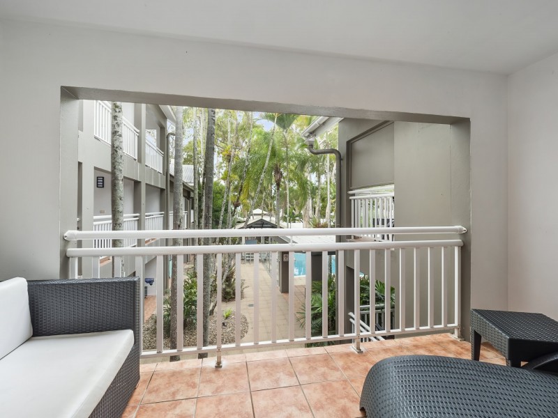 213/119-121 Williams Esplanade, Palm Cove QLD 4879