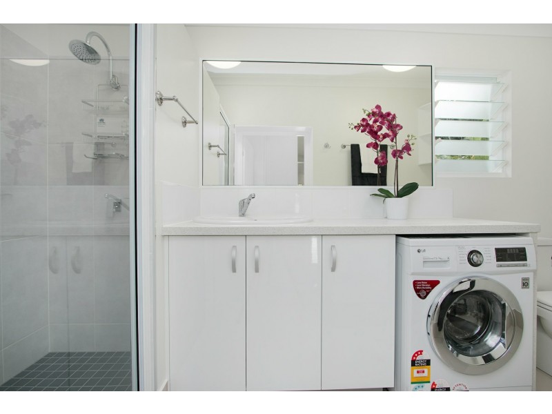 9/35-41 Upolu Esplanade, Clifton Beach QLD 4879