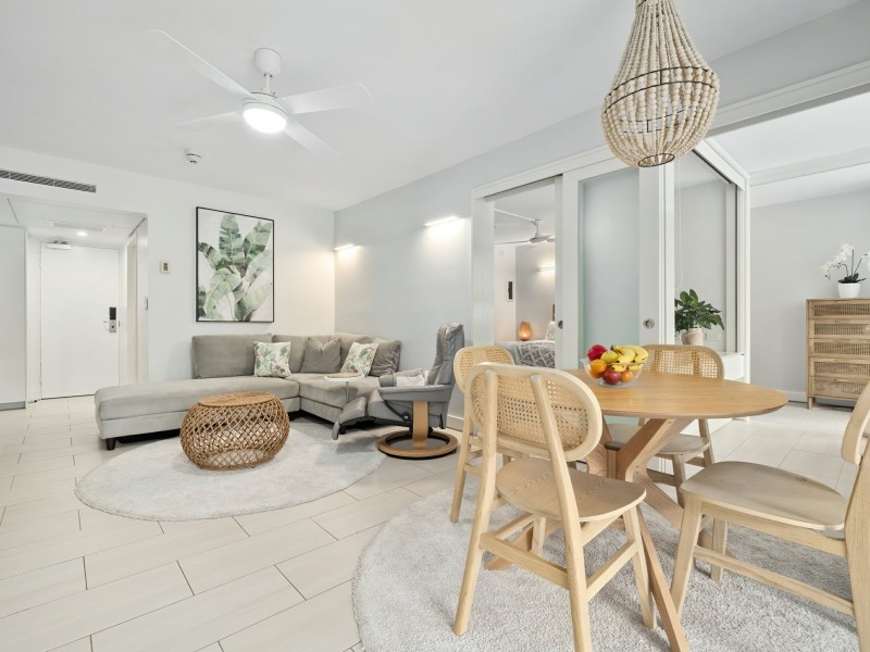 2210/2-22 Veivers Road, Palm Cove QLD 4879