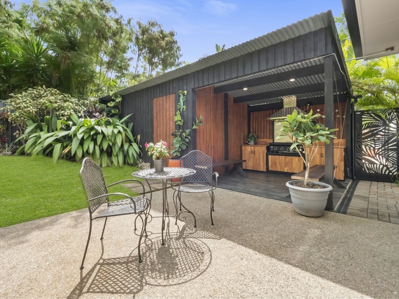 3 Turtle Close, Clifton Beach QLD 4879