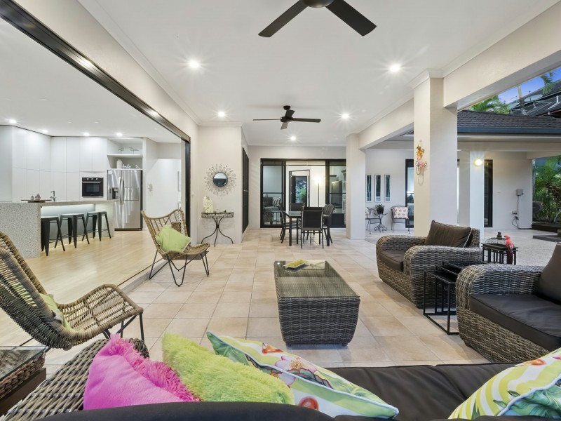 3 Turtle Close, Clifton Beach QLD 4879