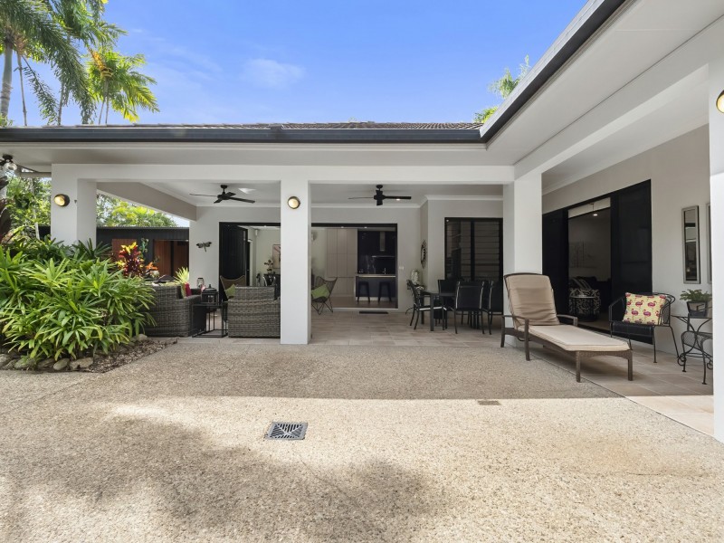 3 Turtle Close, Clifton Beach QLD 4879
