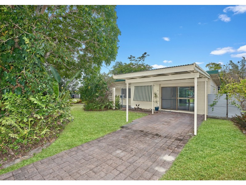 48 Clinton Street, Yorkeys Knob QLD 4878