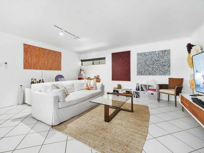 Unit 10/22-24 Rutherford St, Yorkeys Knob QLD 4878