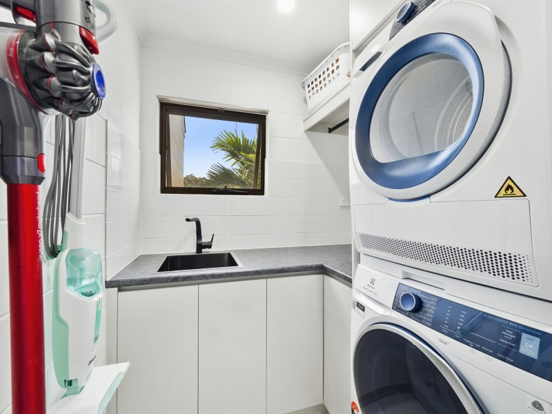 Unit 10/22-24 Rutherford St, Yorkeys Knob QLD 4878