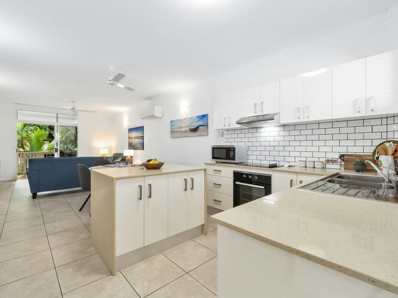 209/6-8 Triton Street, Palm Cove QLD 4879