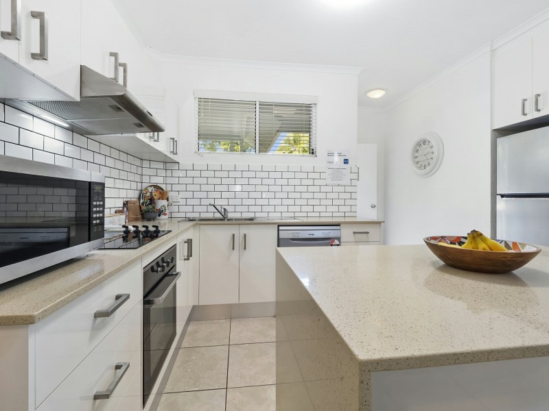 209/6-8 Triton Street, Palm Cove QLD 4879