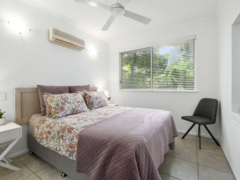 209/6-8 Triton Street, Palm Cove QLD 4879