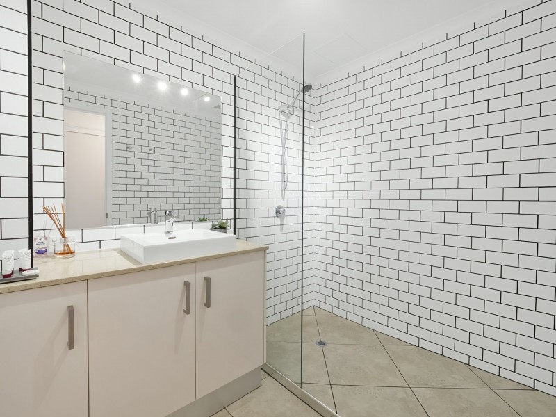 209/6-8 Triton Street, Palm Cove QLD 4879