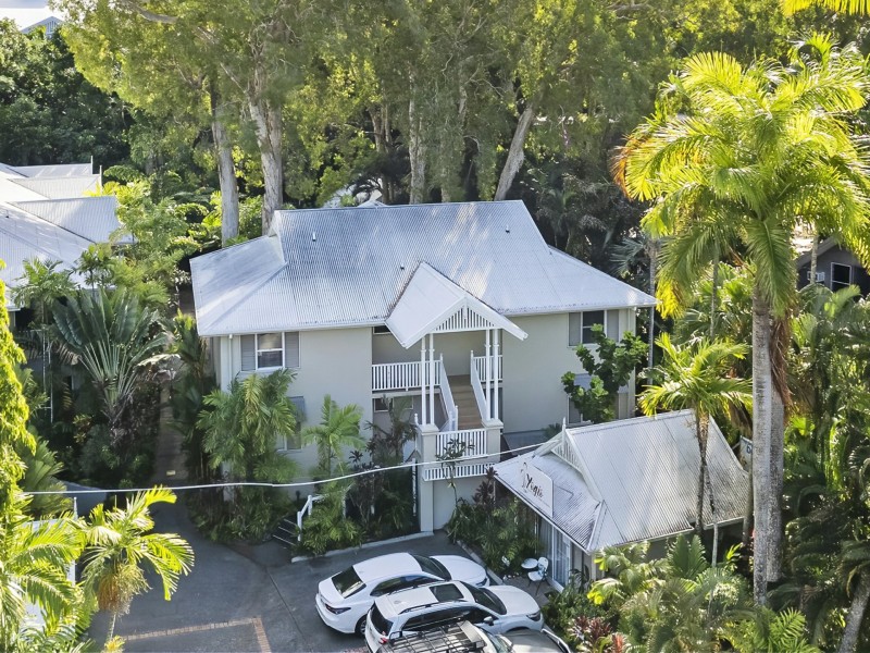 209/6-8 Triton Street, Palm Cove QLD 4879