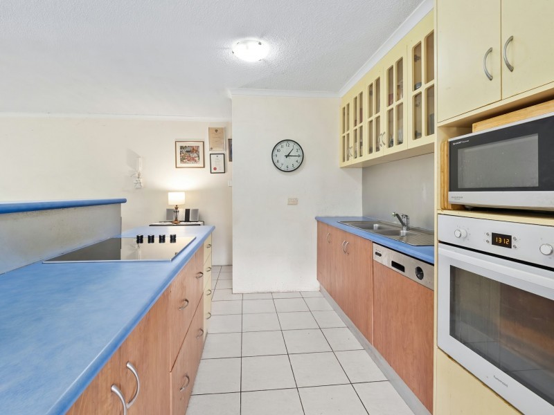 4/6 Deauville Close, Yorkeys Knob QLD 4878