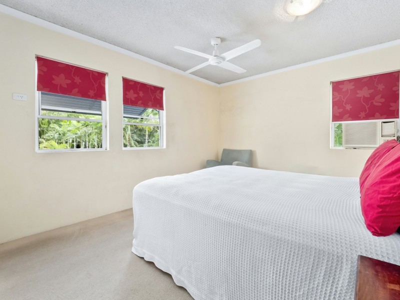 4/6 Deauville Close, Yorkeys Knob QLD 4878