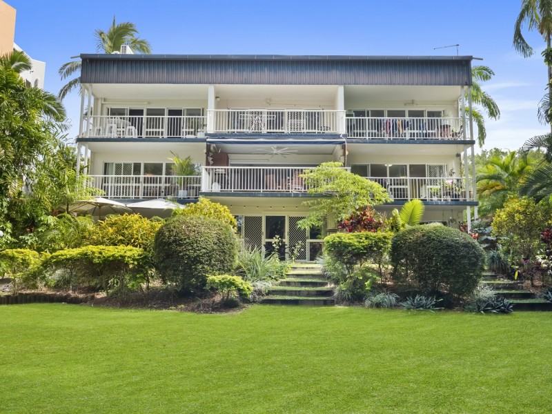 4/6 Deauville Close, Yorkeys Knob QLD 4878
