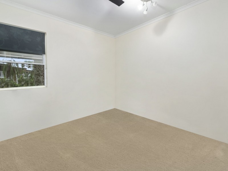 4/6 Deauville Close, Yorkeys Knob QLD 4878