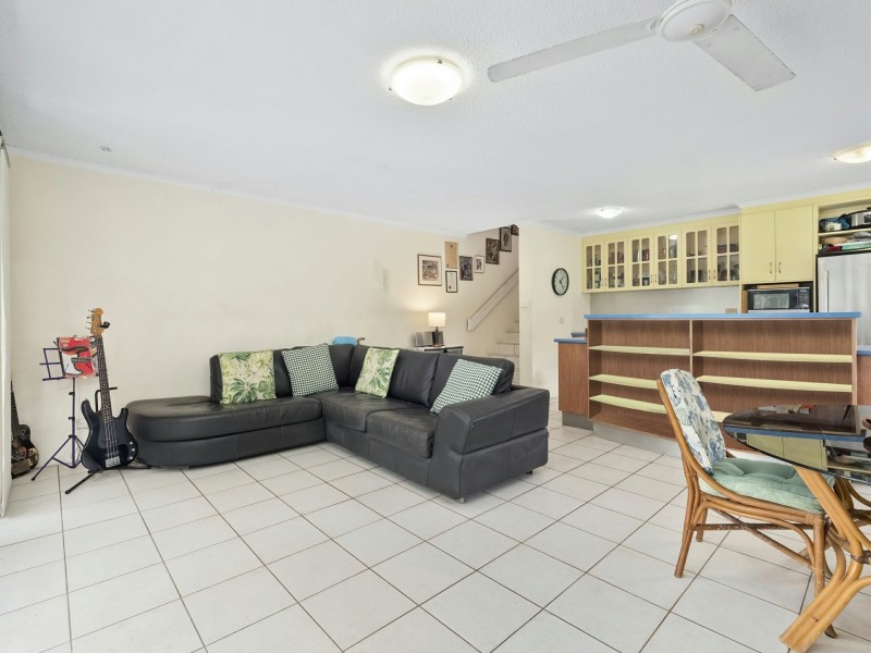 4/6 Deauville Close, Yorkeys Knob QLD 4878