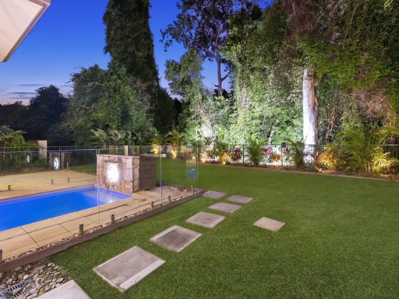 1 Muller Street, Palm Cove QLD 4879