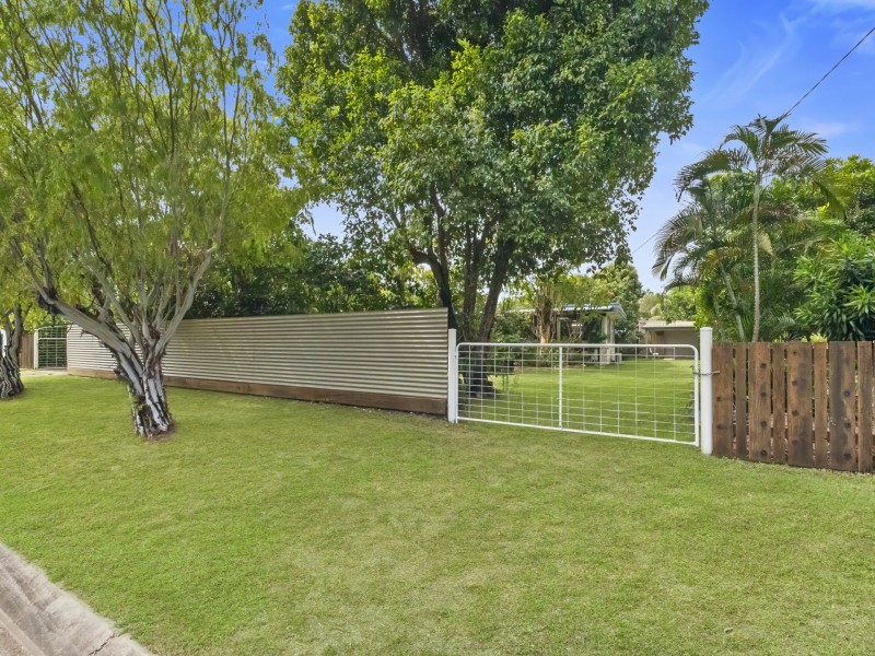 20-22 Morgan Street, Yorkeys Knob QLD 4878