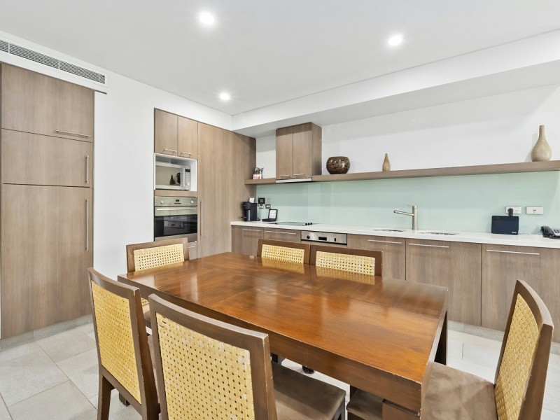 232-233/5 Triton Street, Palm Cove QLD 4879