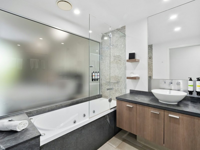 232-233/5 Triton Street, Palm Cove QLD 4879
