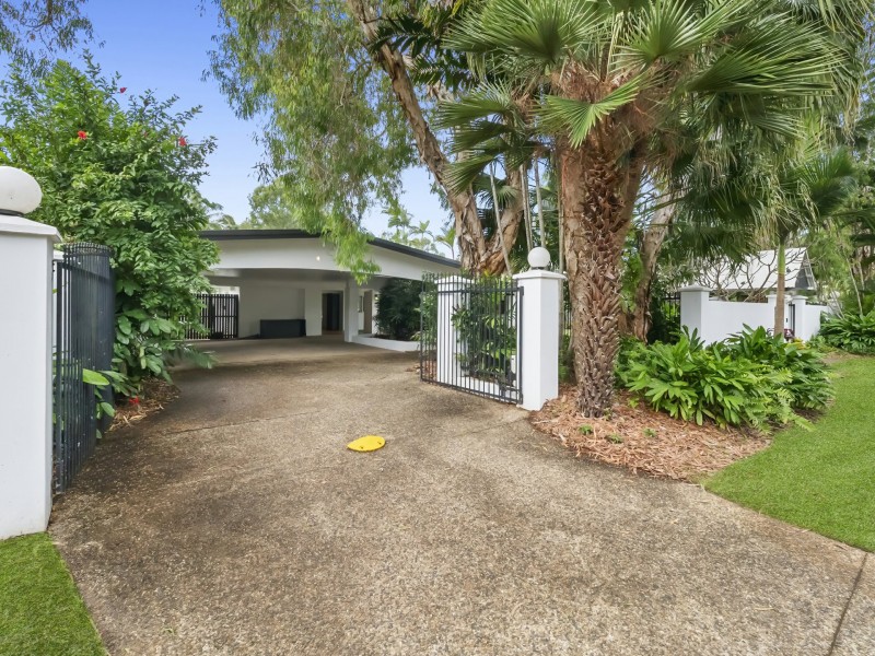 42 Kewarra Street, Kewarra Beach QLD 4879