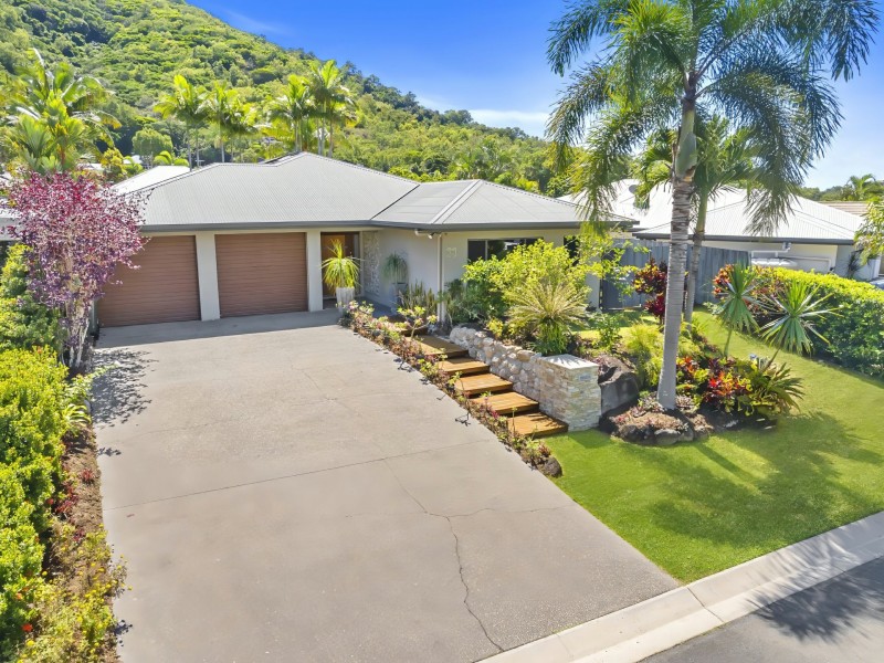 21 Hideaway Close, Palm Cove QLD 4879