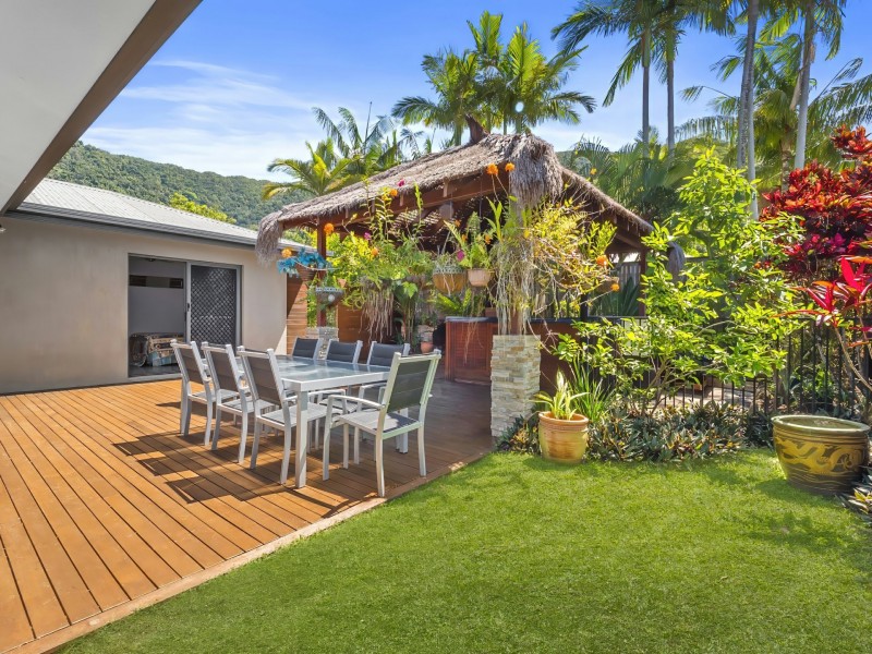 21 Hideaway Close, Palm Cove QLD 4879