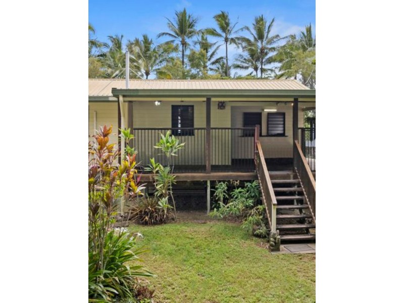 149 Arlington Esplanade, Clifton Beach QLD 4879