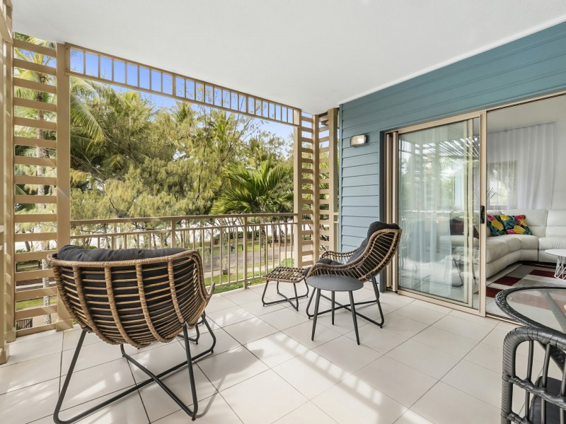 631/49-63 Williams Esplanade, Palm Cove QLD 4879