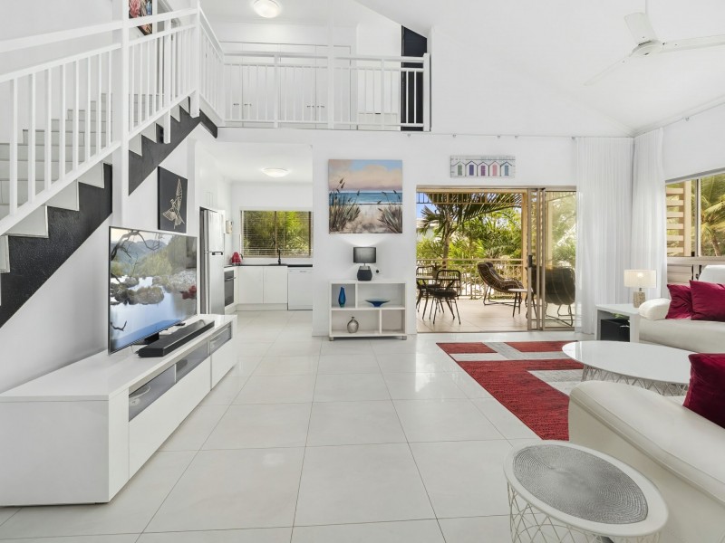 631/49-63 Williams Esplanade, Palm Cove QLD 4879