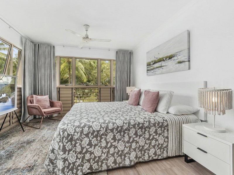 631/49-63 Williams Esplanade, Palm Cove QLD 4879