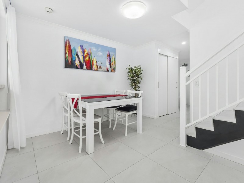 631/49-63 Williams Esplanade, Palm Cove QLD 4879