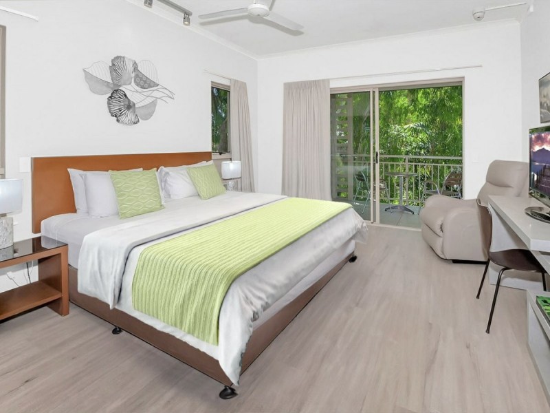 631/49-63 Williams Esplanade, Palm Cove QLD 4879