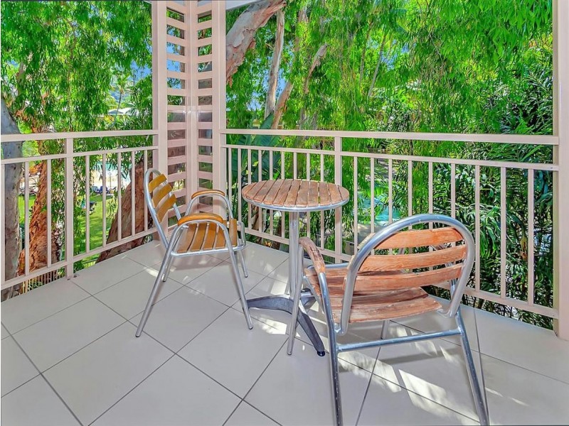 631/49-63 Williams Esplanade, Palm Cove QLD 4879
