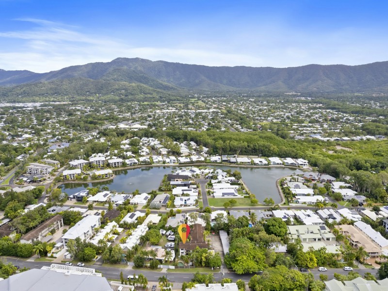 7/83-85 Moore Street, Trinity Beach QLD 4879