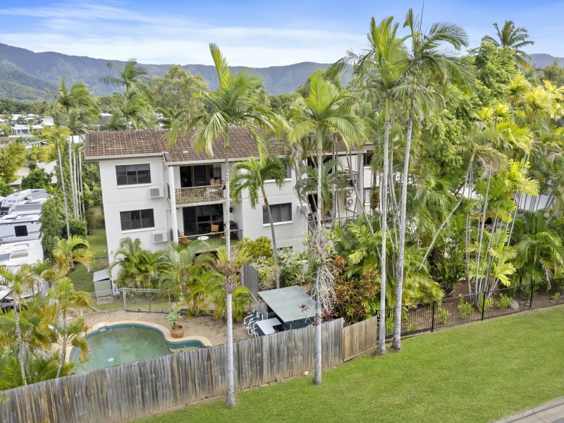 7/83-85 Moore Street, Trinity Beach QLD 4879