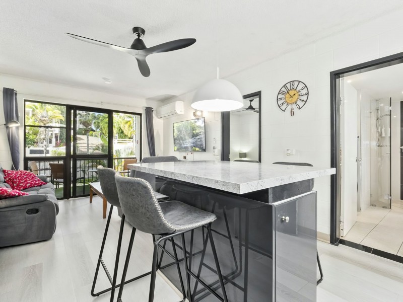 7/83-85 Moore Street, Trinity Beach QLD 4879