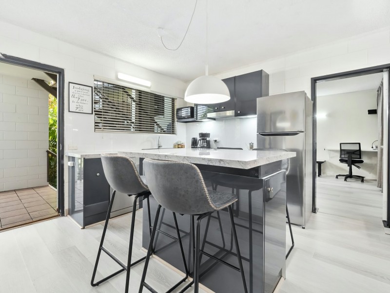 7/83-85 Moore Street, Trinity Beach QLD 4879